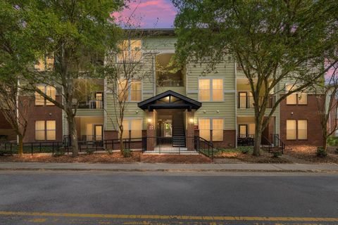 1235 SW 9TH ROAD 301 GAINESVILLE FL 32601