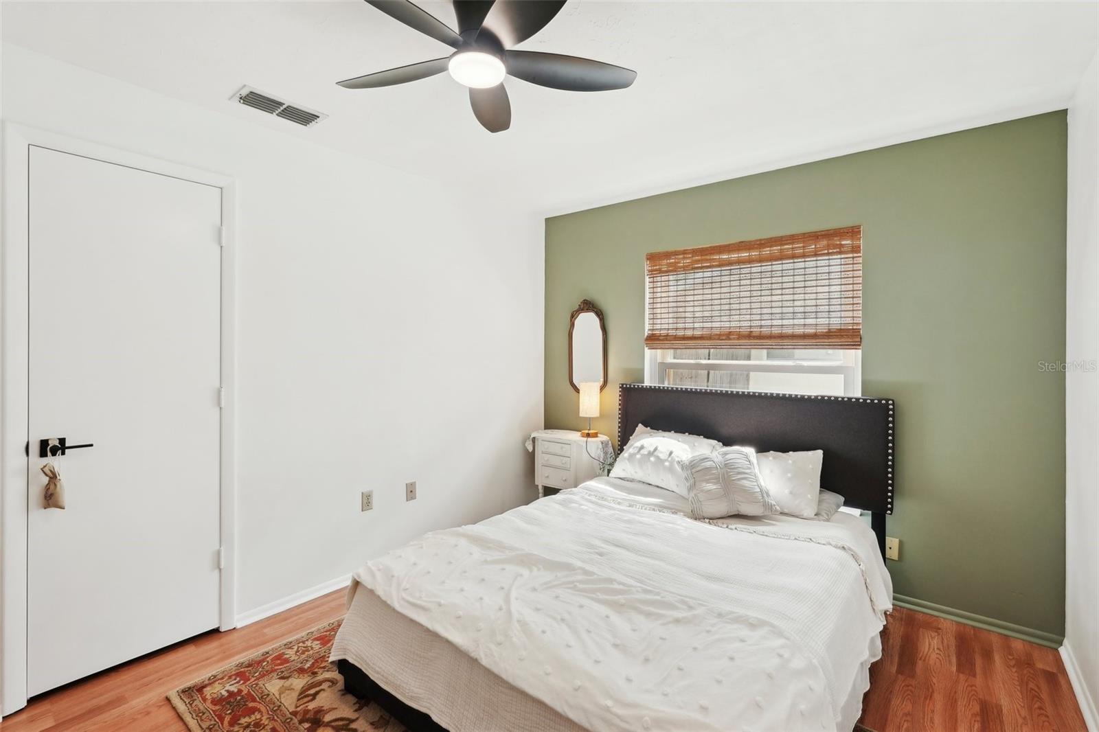 RIDGEWOOD ESTATES 20TH ADD - Residential