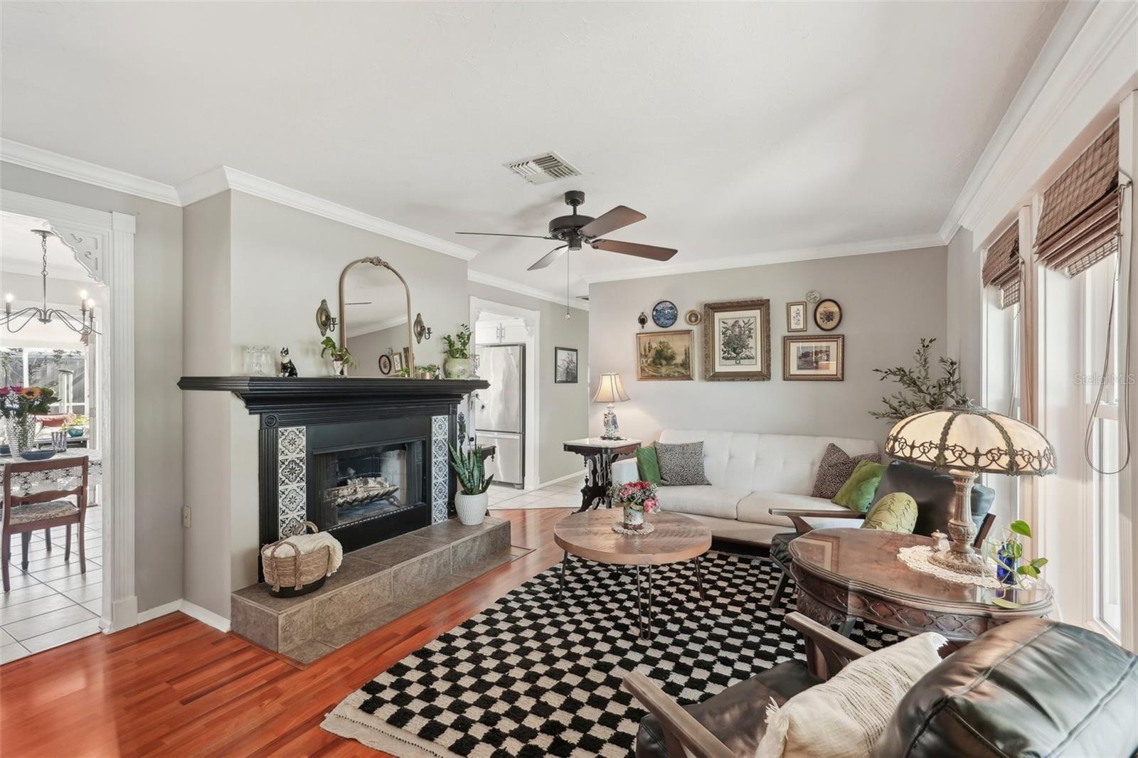 RIDGEWOOD ESTATES 20TH ADD - Residential