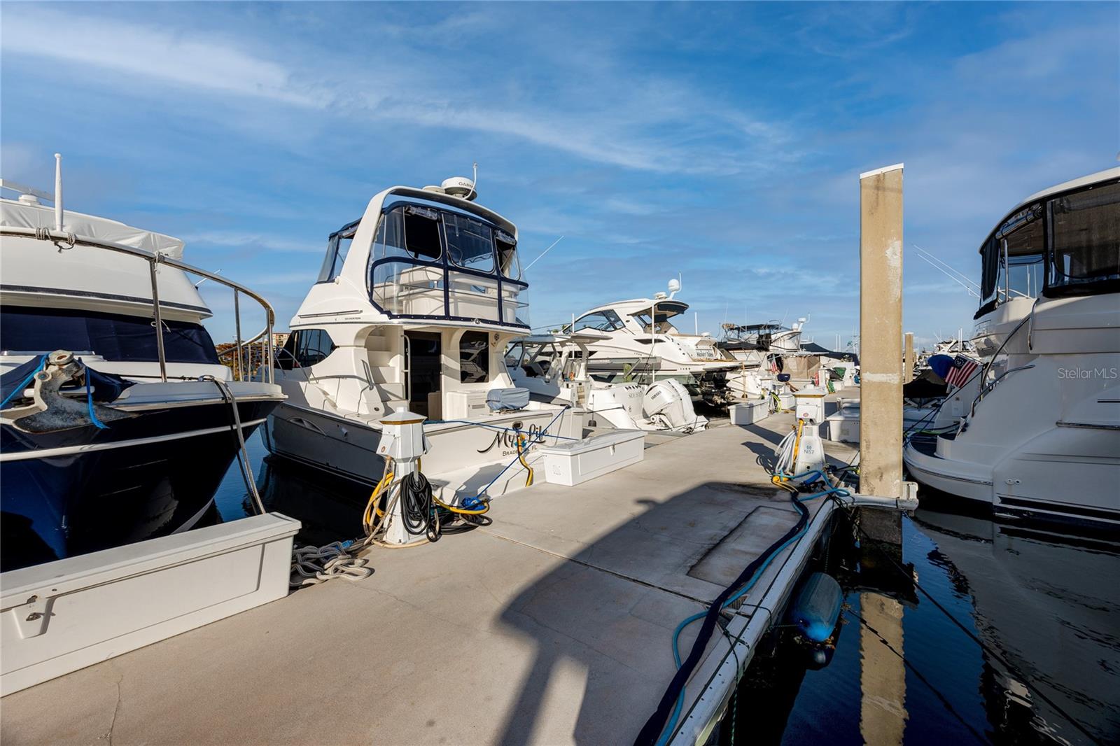 RIVIERA DUNES MARINA PH 3 - Residential