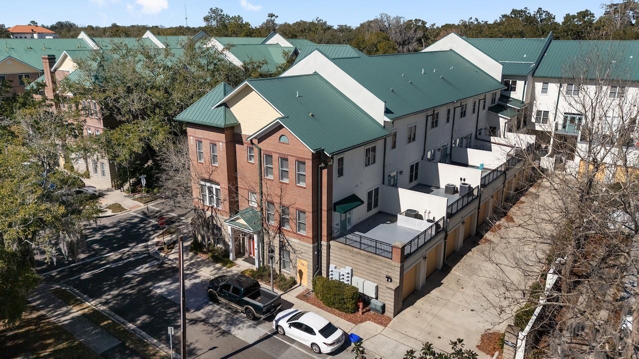 REGENTS PARK CONDO PH II - Residential