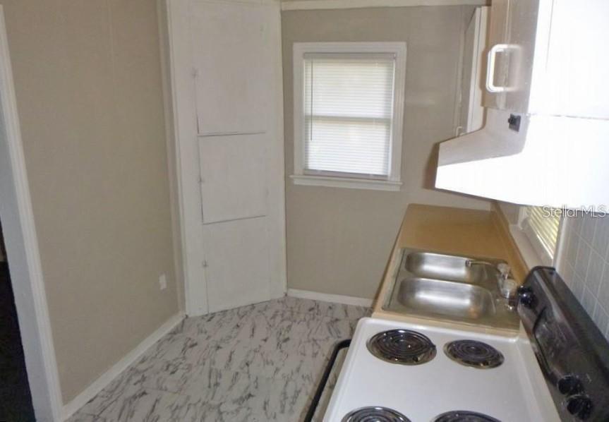 SAXON HEIGHTS - Residential Lease