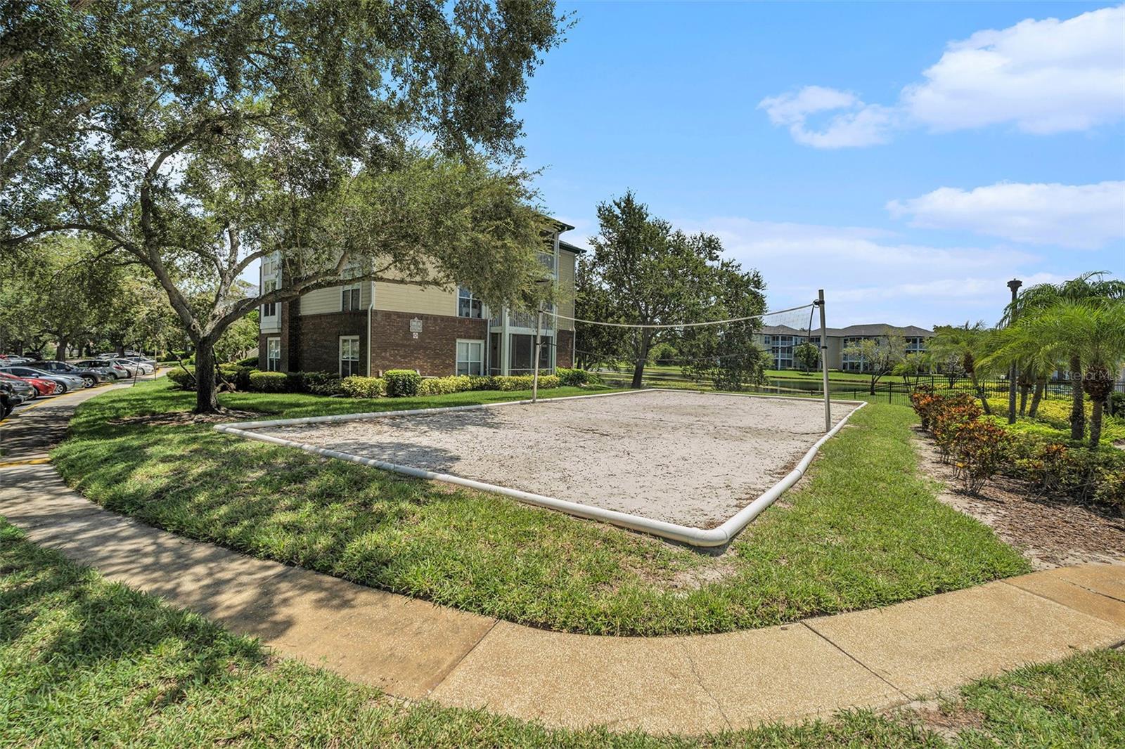THE LANDINGS OF TAMPA A CONDOM - Residential