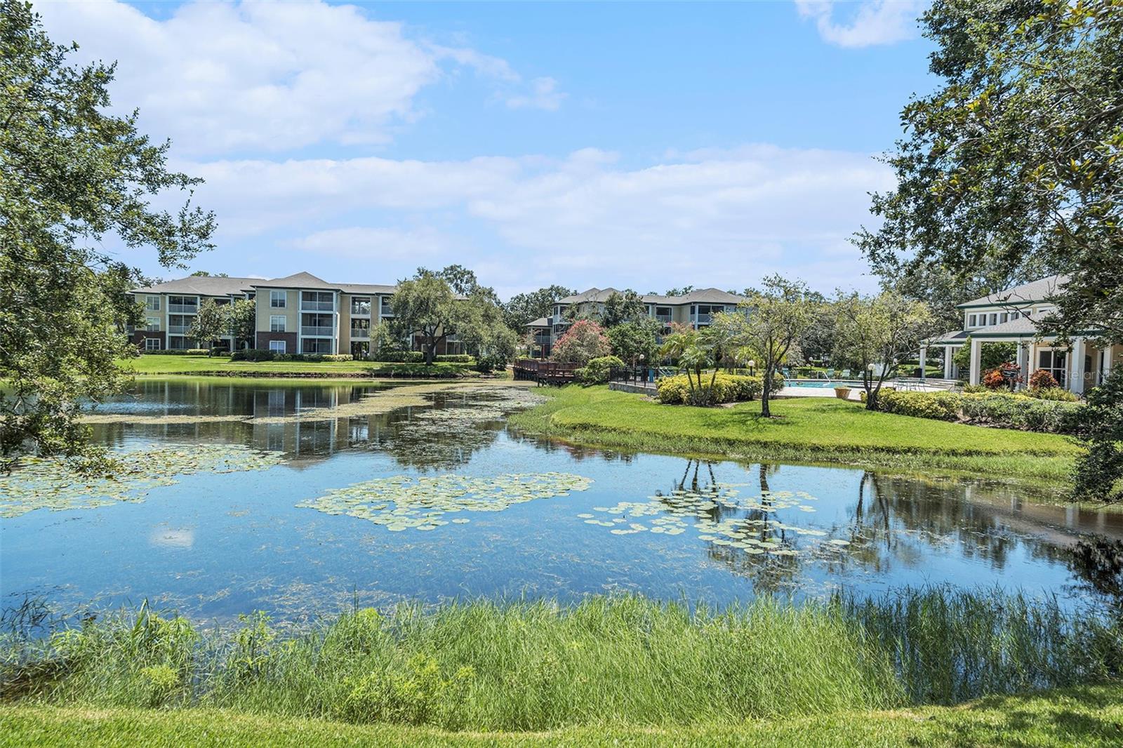 THE LANDINGS OF TAMPA A CONDOM - Residential