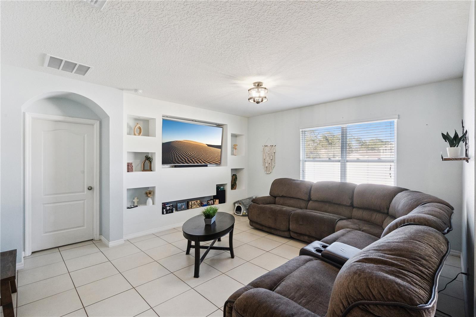 TANGLEWOOD - Residential