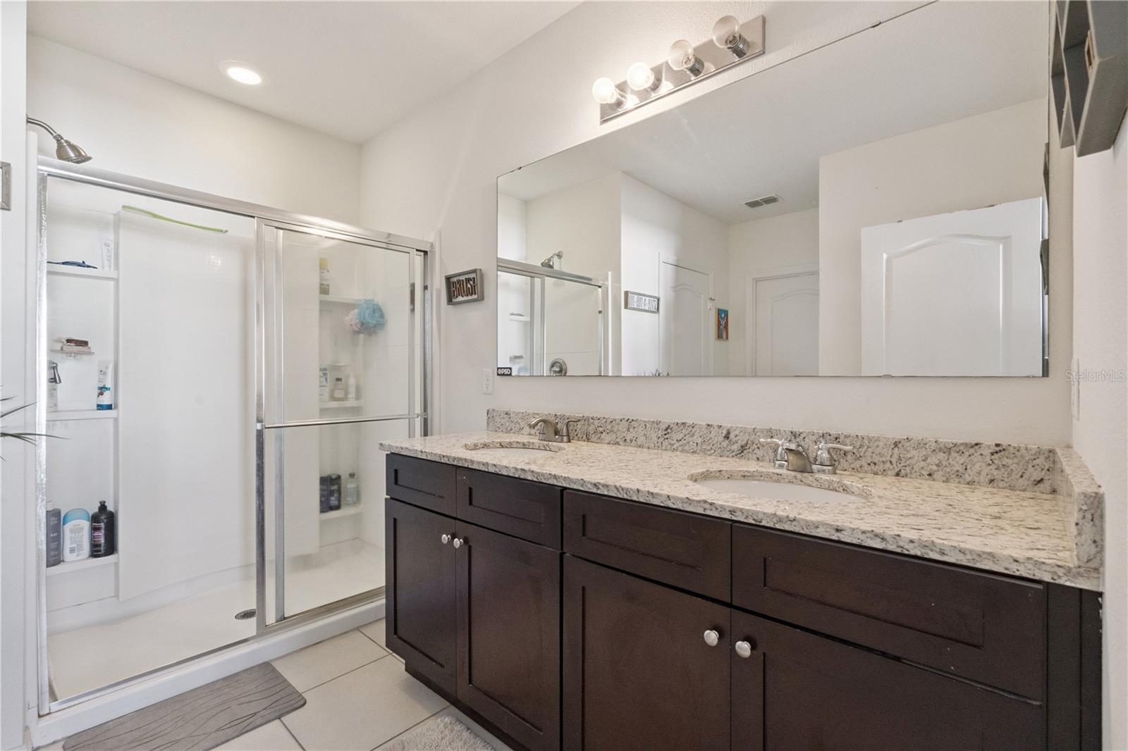 TANGLEWOOD - Residential