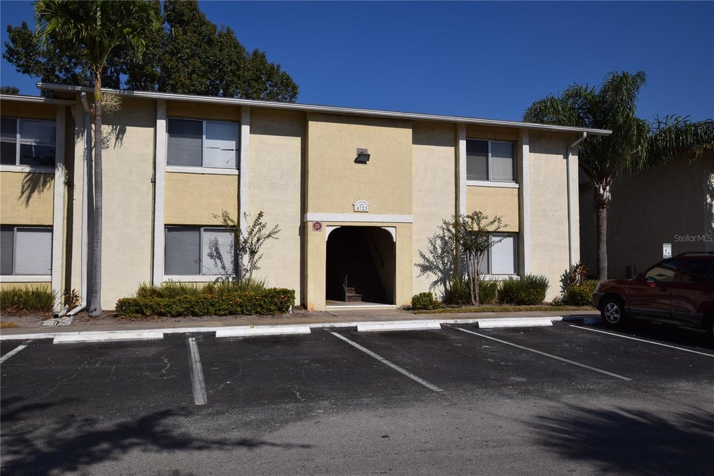 Photo of 4723 S Texas Avenue #B, Orlando, FL 32839 (MLS # O6446792)