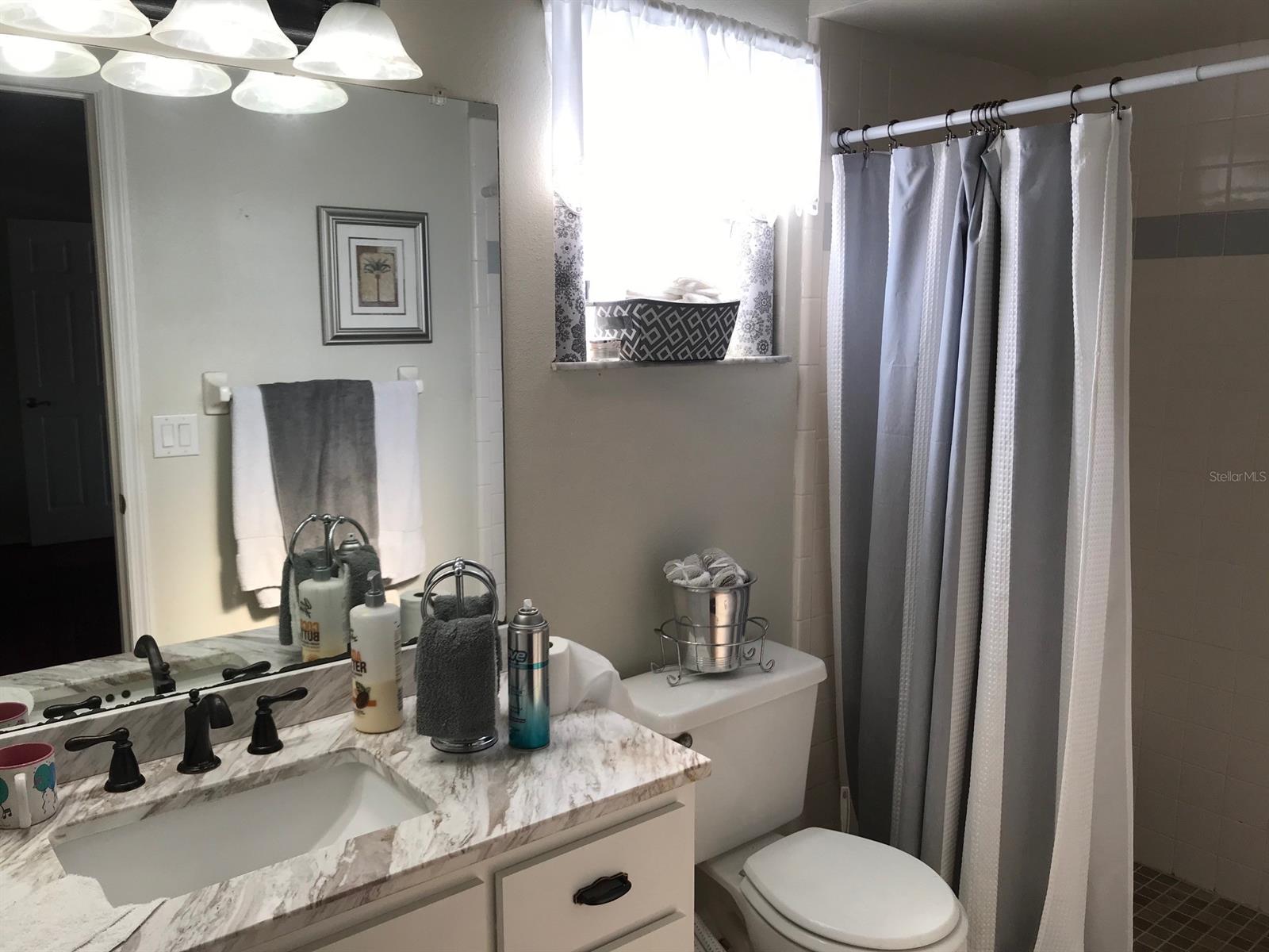 Florida Shores 01 - Residential