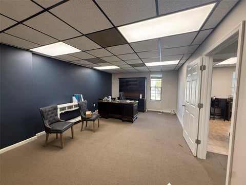 Tiny photo for 814 E Silver Springs Boulevard #E, Ocala, FL 34470 (MLS # OM727400)