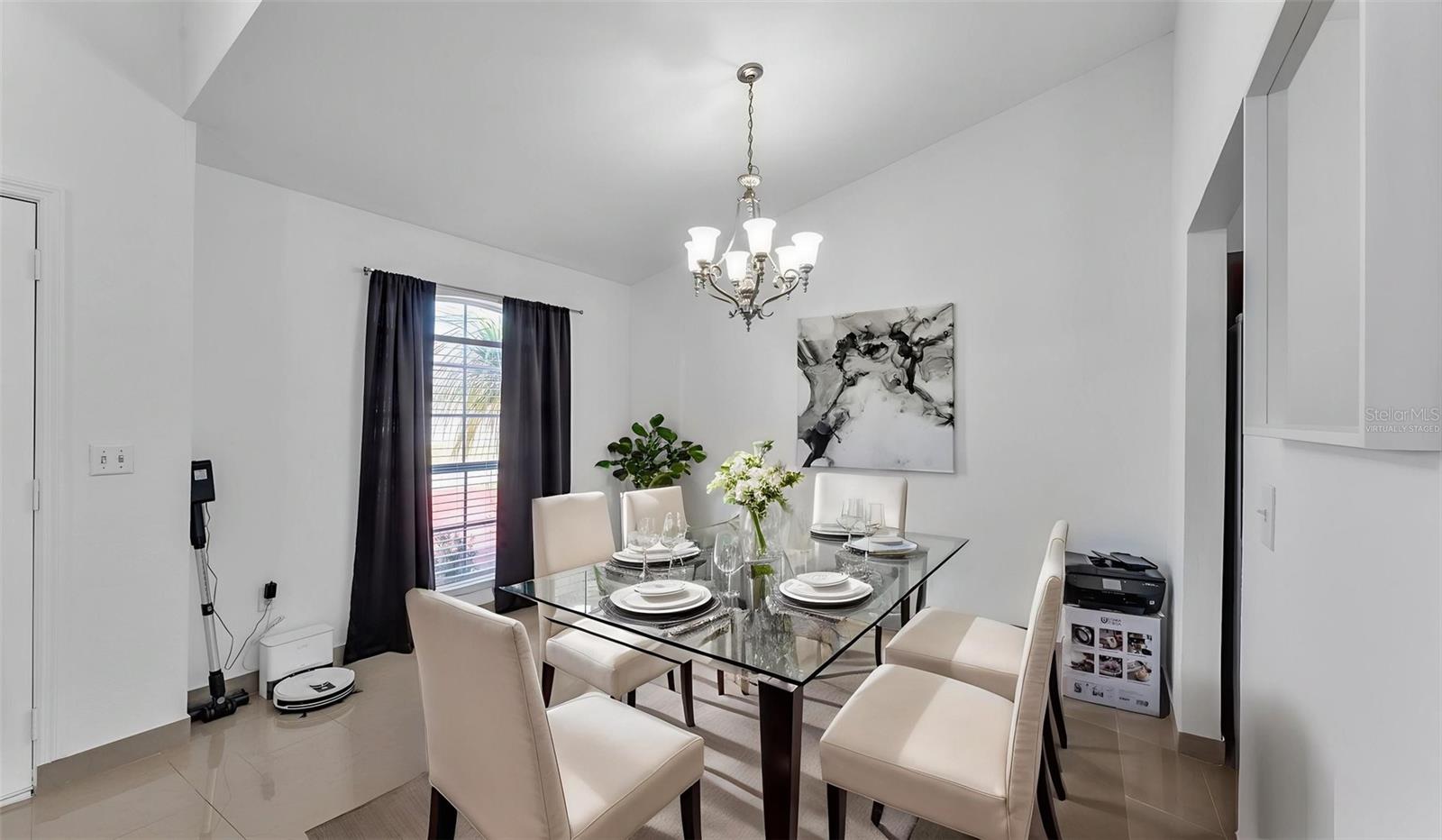 SAVANNA POINTE - Residential