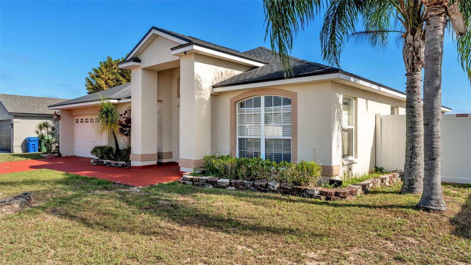 SAVANNA POINTE - Residential