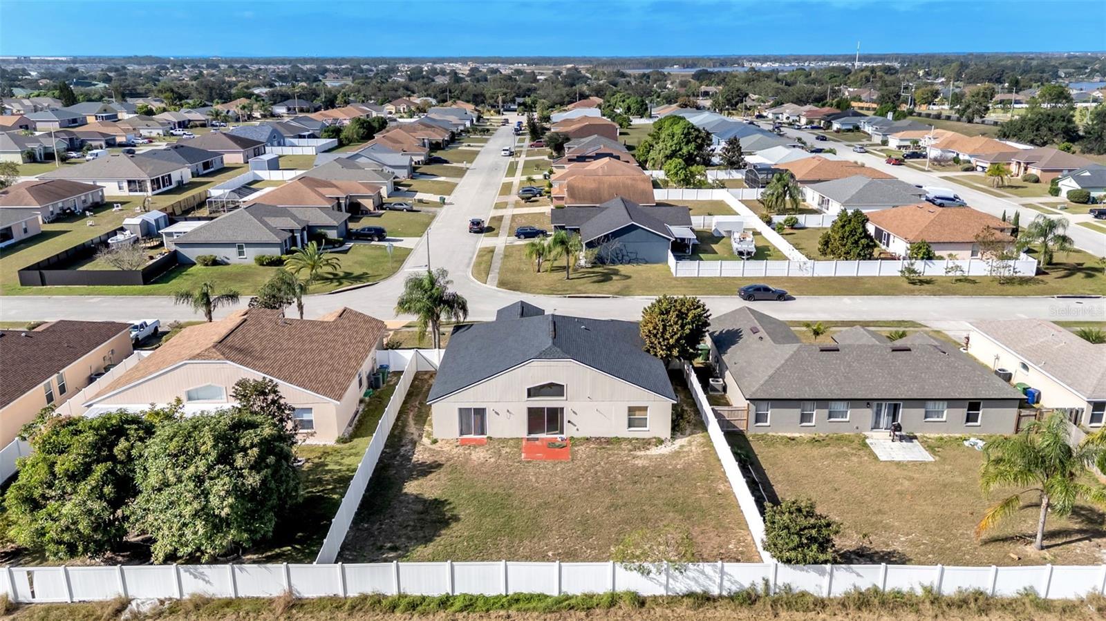 SAVANNA POINTE - Residential