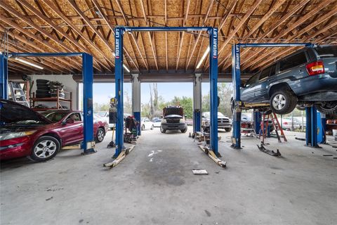 Tiny photo for 3721 NE 44th Street, Ocala, FL 34479 (MLS # OM719651)