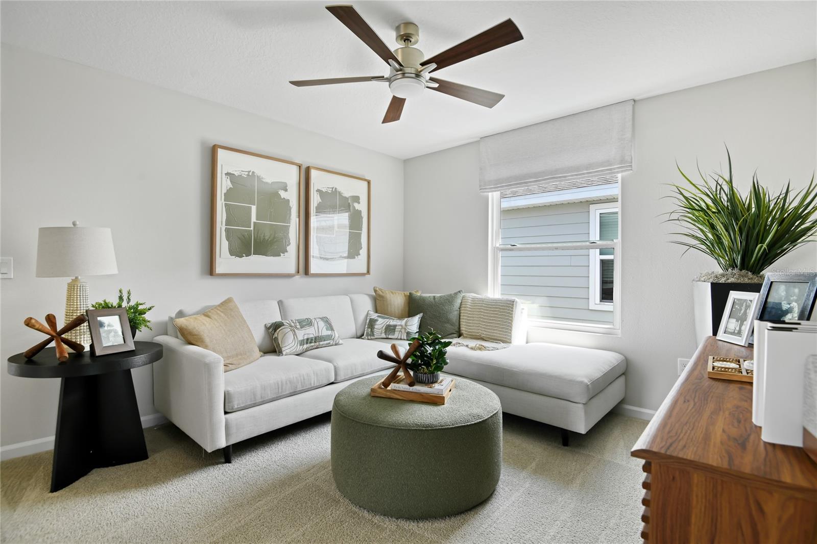 SEASONS AT MAGNOLIA POINTE - Residential