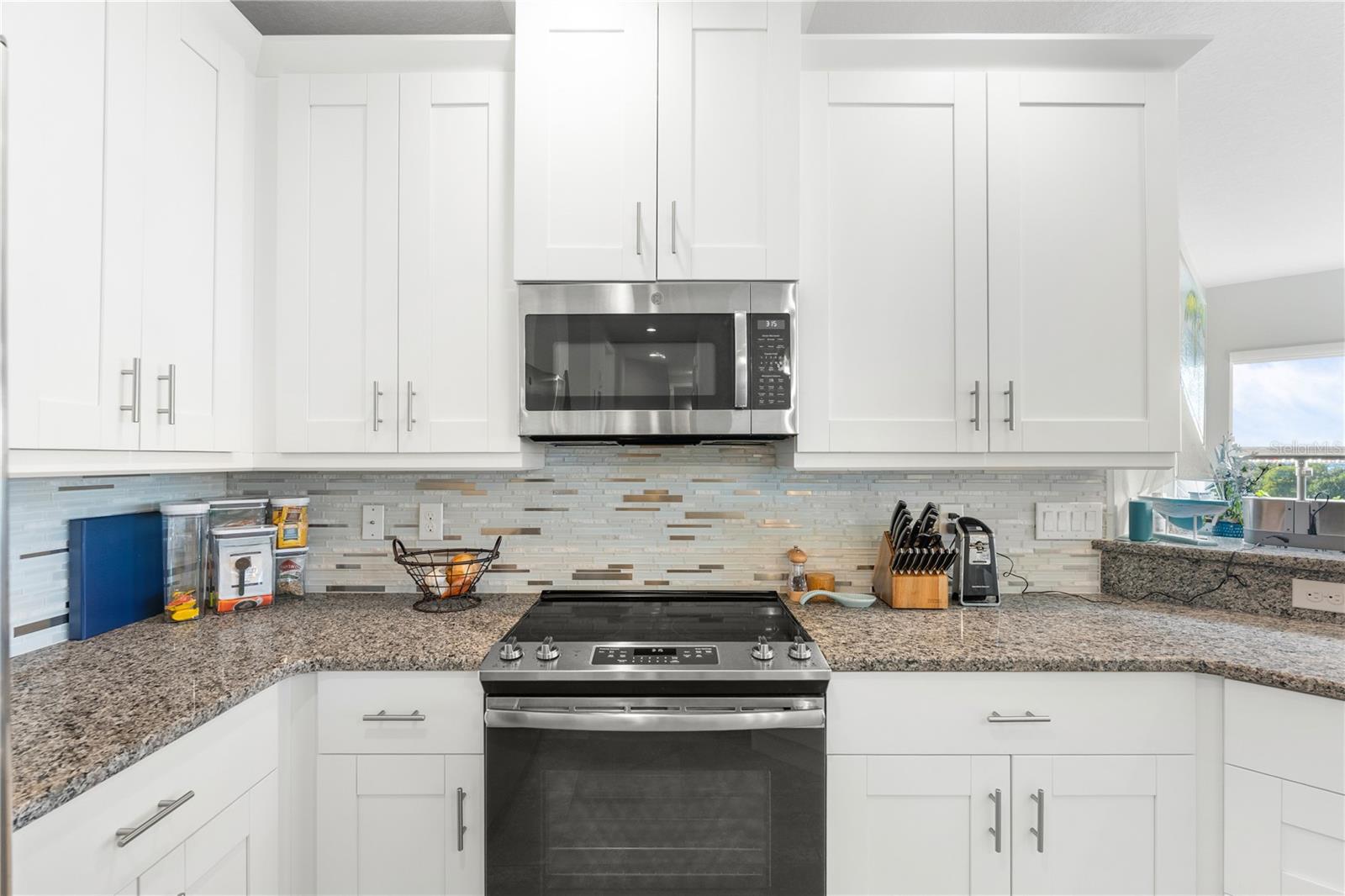 PALMA SOLA BAY CLUB PH 17B - Residential