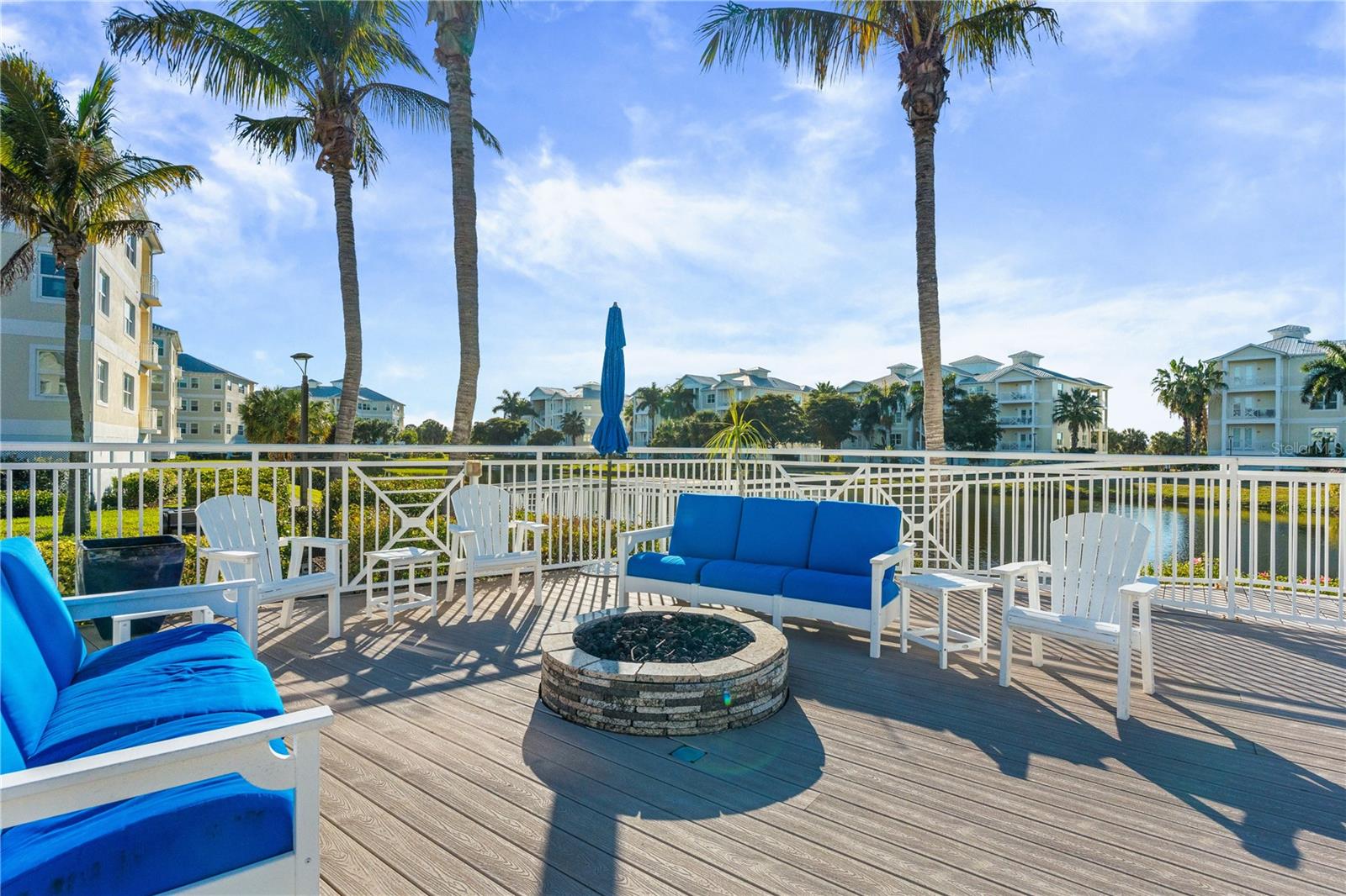 PALMA SOLA BAY CLUB PH 17B - Residential