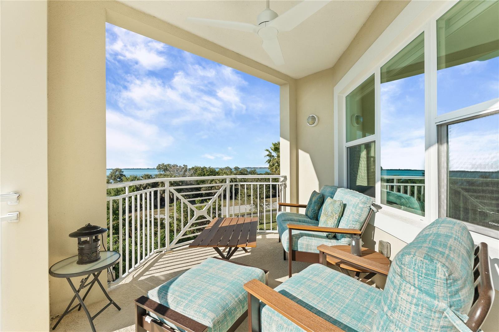 PALMA SOLA BAY CLUB PH 17B - Residential