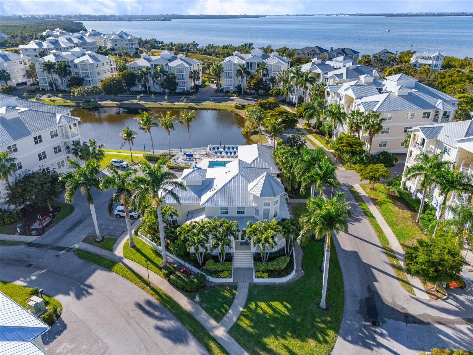 PALMA SOLA BAY CLUB PH 17B - Residential