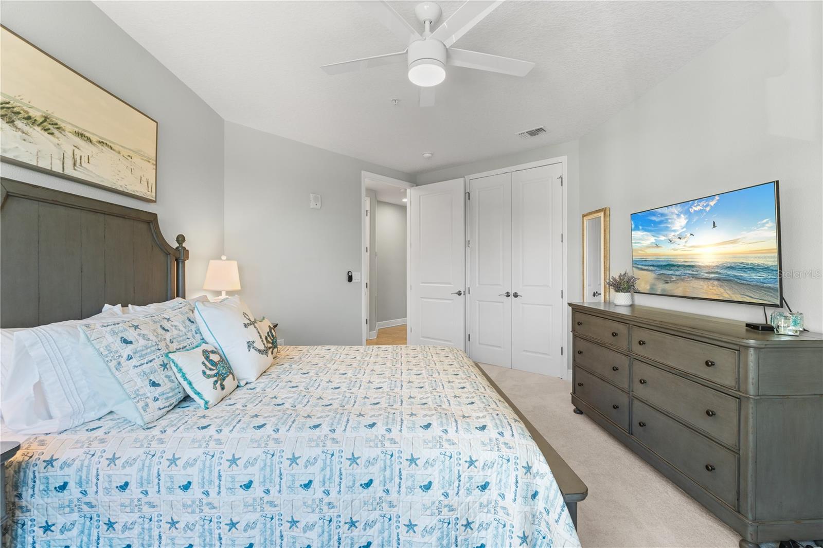 PALMA SOLA BAY CLUB PH 17B - Residential