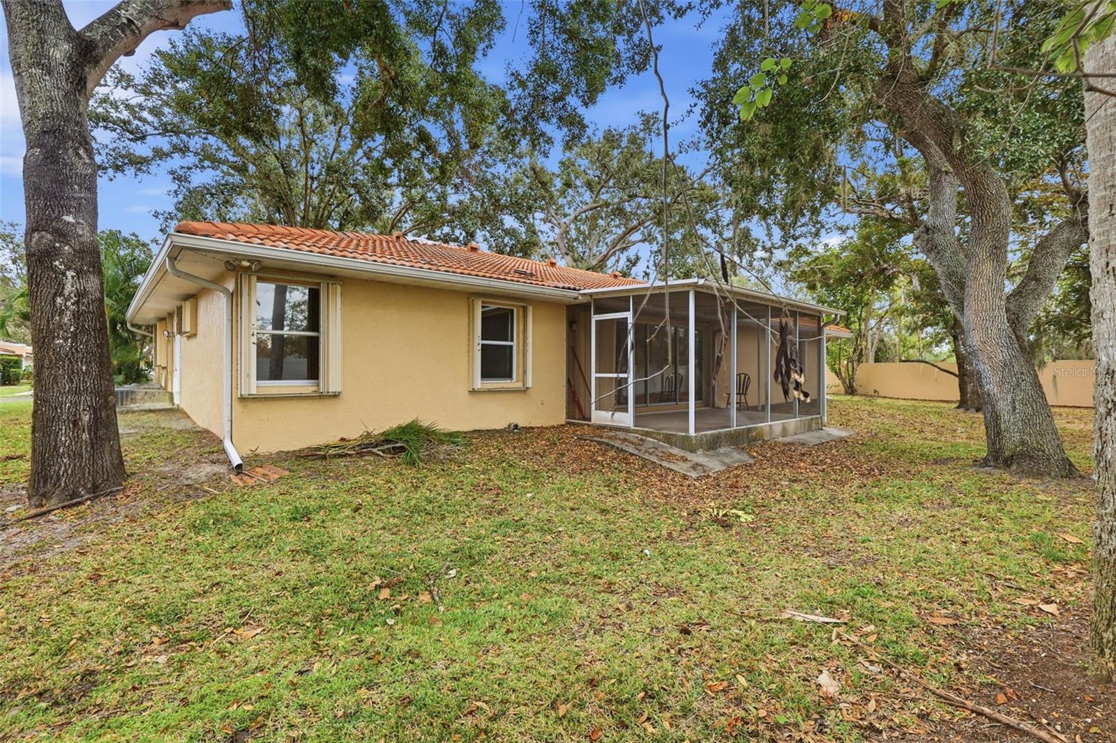 PALMS OF MANASOTA - Residential