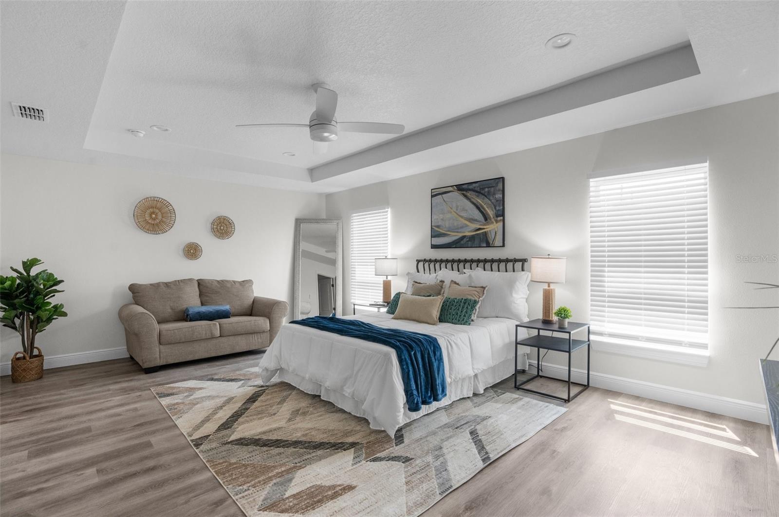 SPRING HILL - Residential