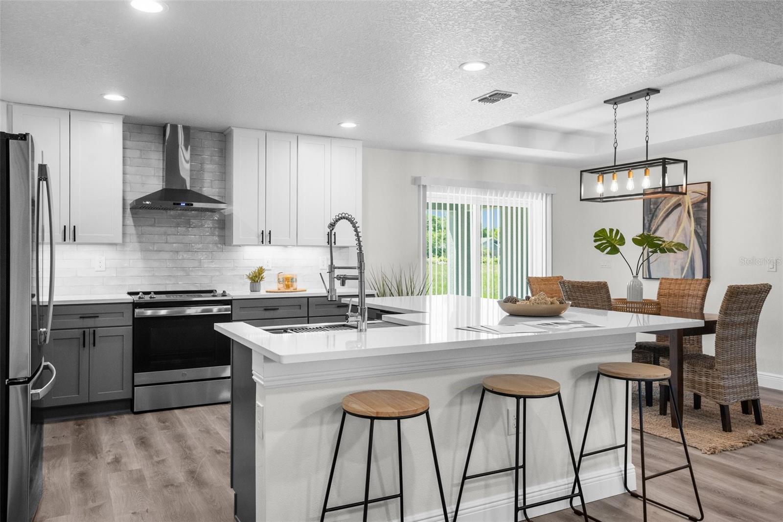 SPRING HILL - Residential