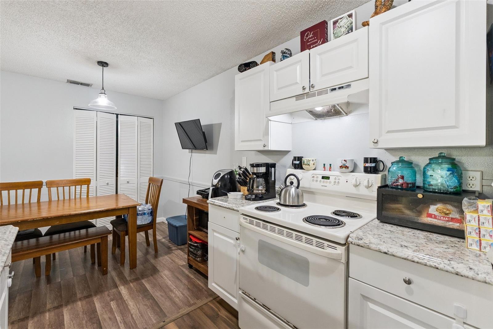 TRAILWOODS CONDO - Residential