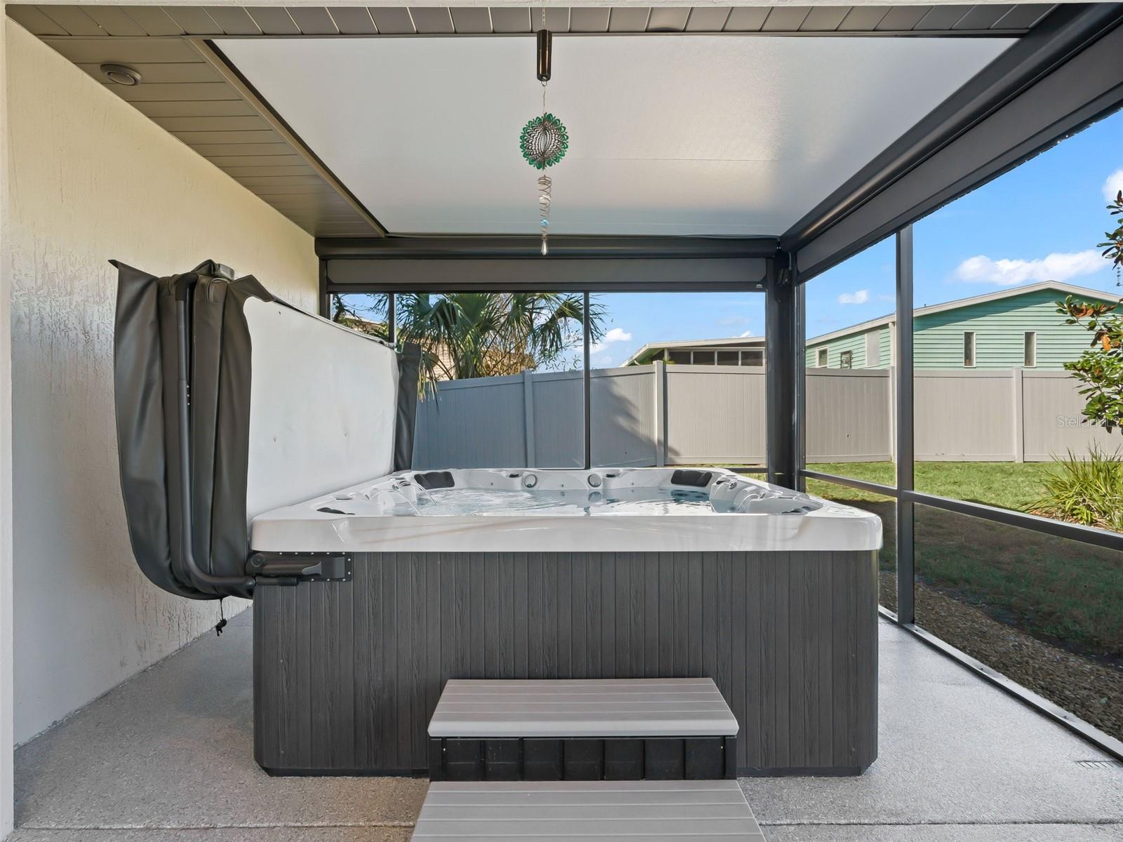 LADY LAKE LAKES PH 02 LT 01 BLK A - Residential