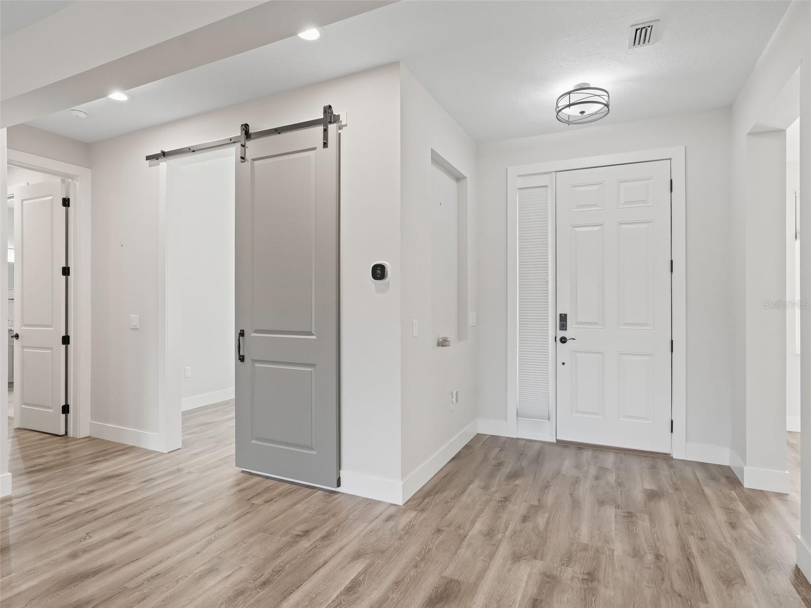 LADY LAKE LAKES PH 02 LT 01 BLK A - Residential