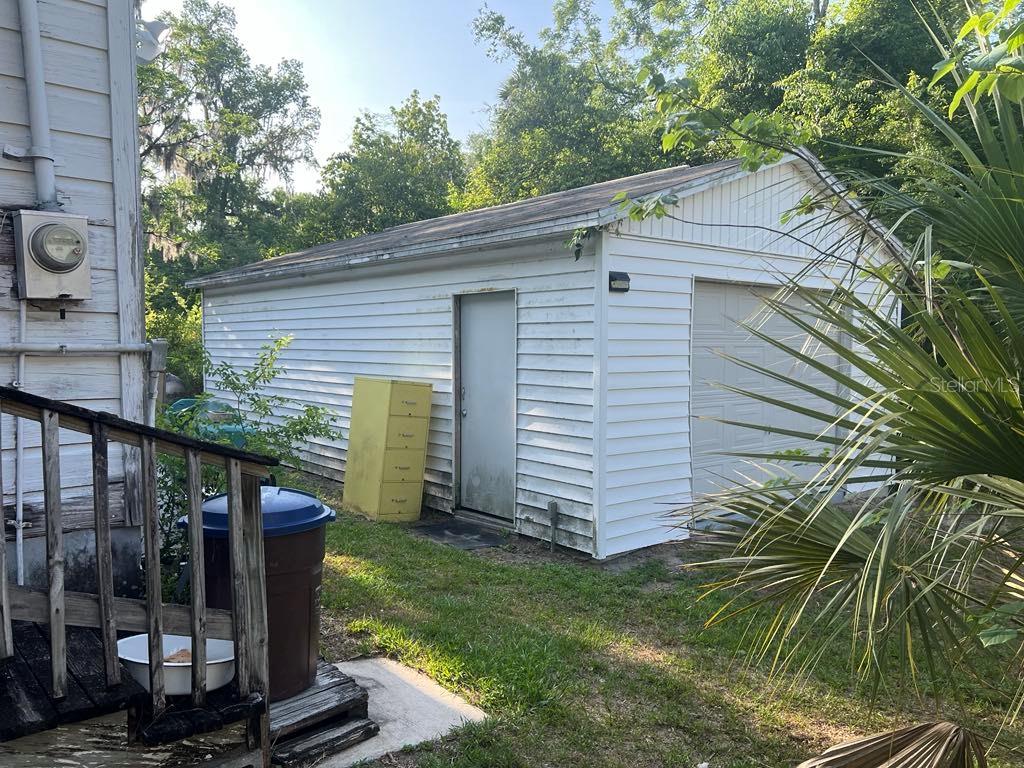 1004 NE 71ST LANE