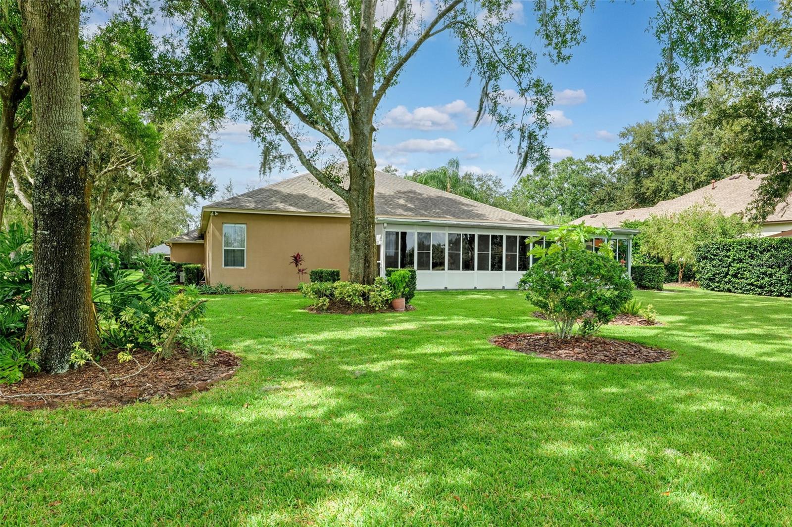 WELLINGTON MANOR PH 2 - Residential