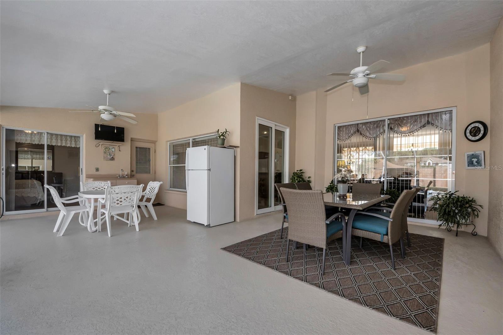 TRINITY OAKS SOUTH - Residential