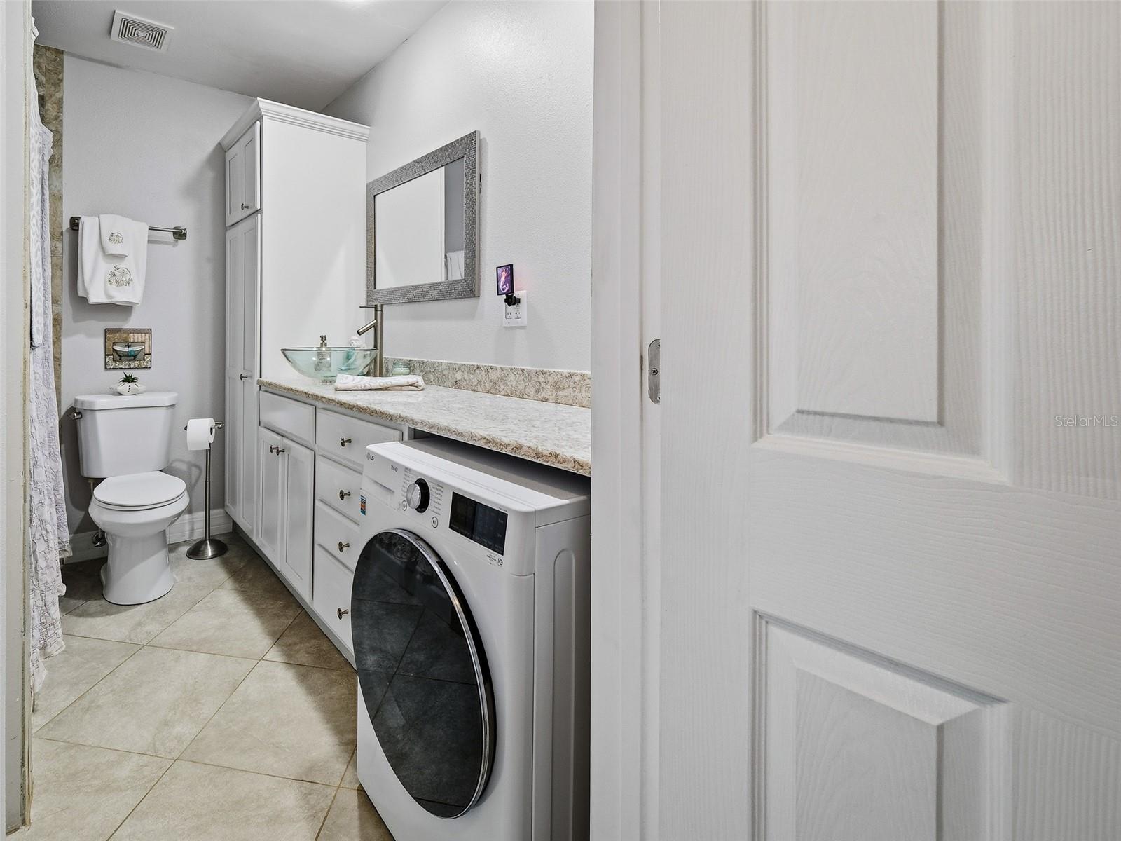 VENETIAN - Residential