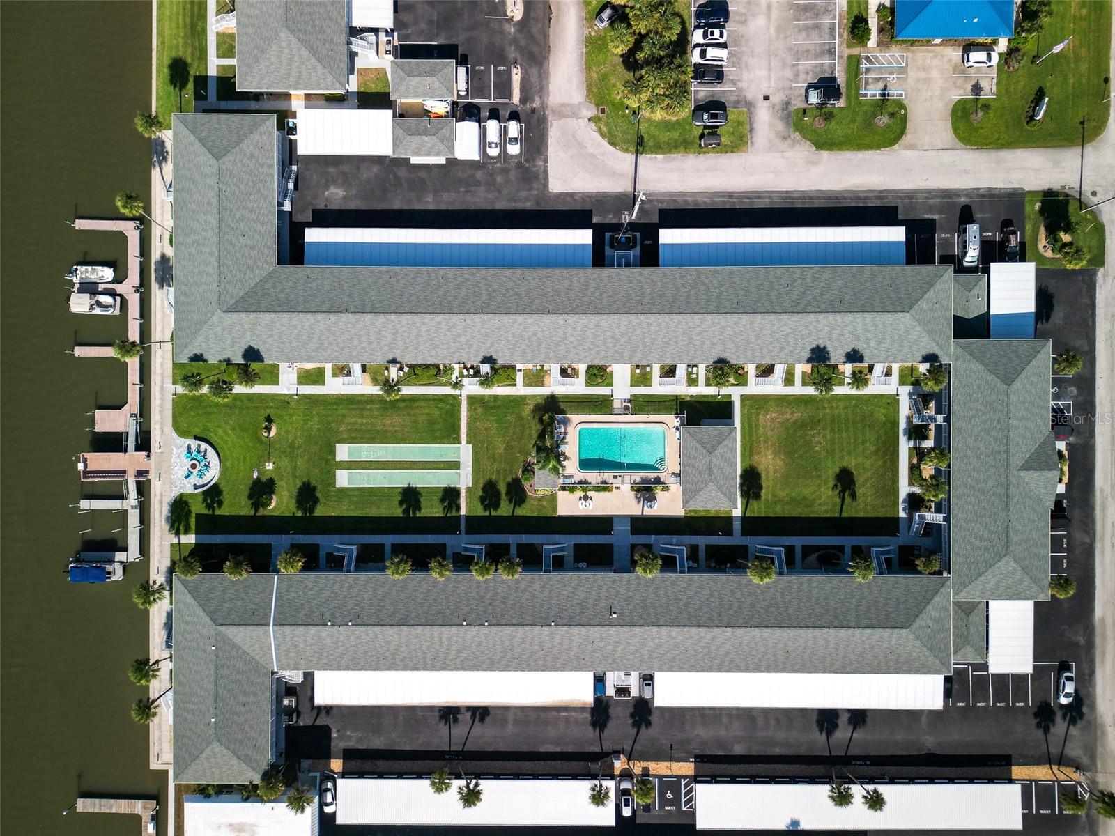 VENETIAN - Residential