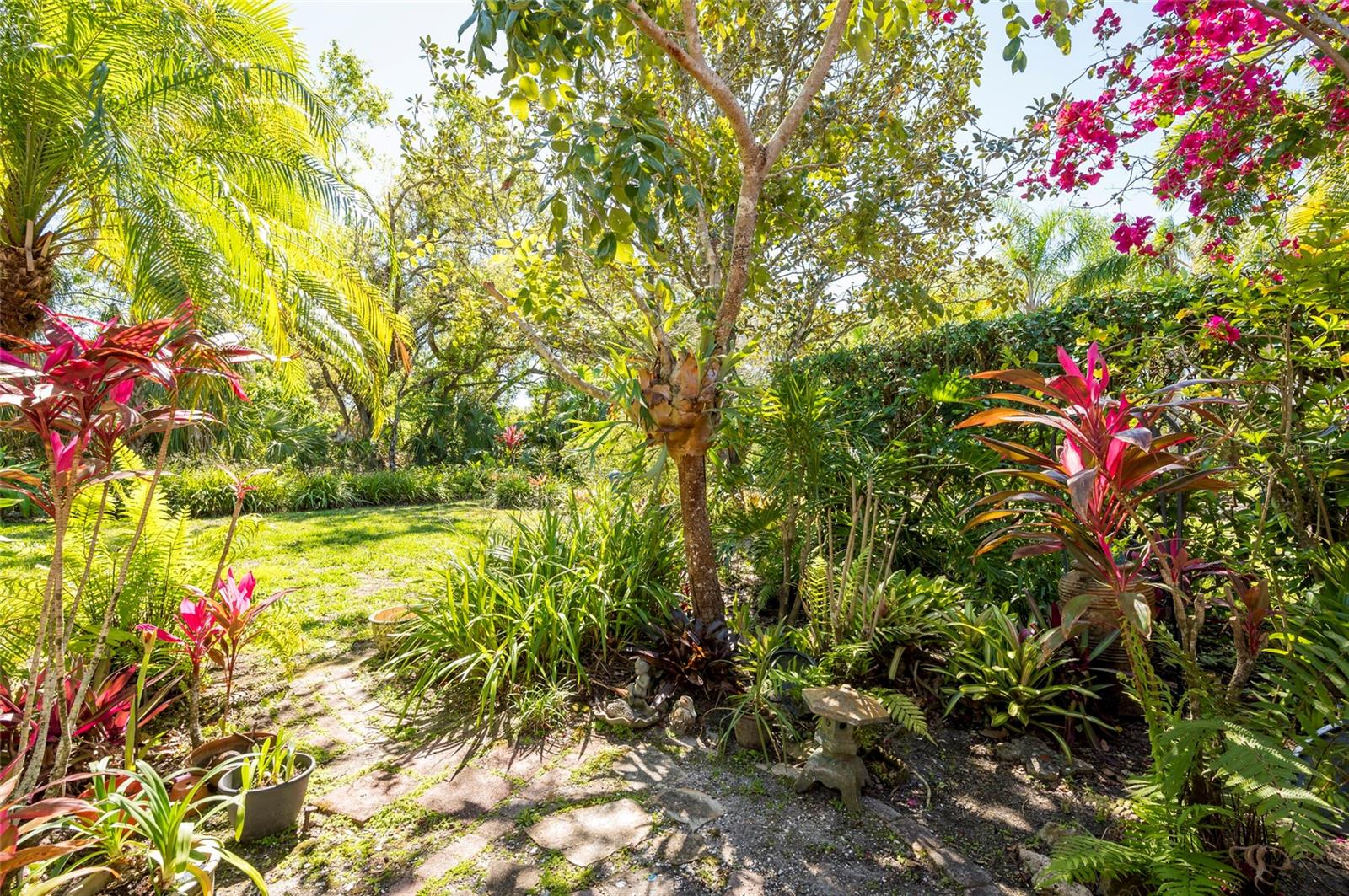 TREYMORE AT THE VILLAGES OF PALM-AIRE 1 - Residential
