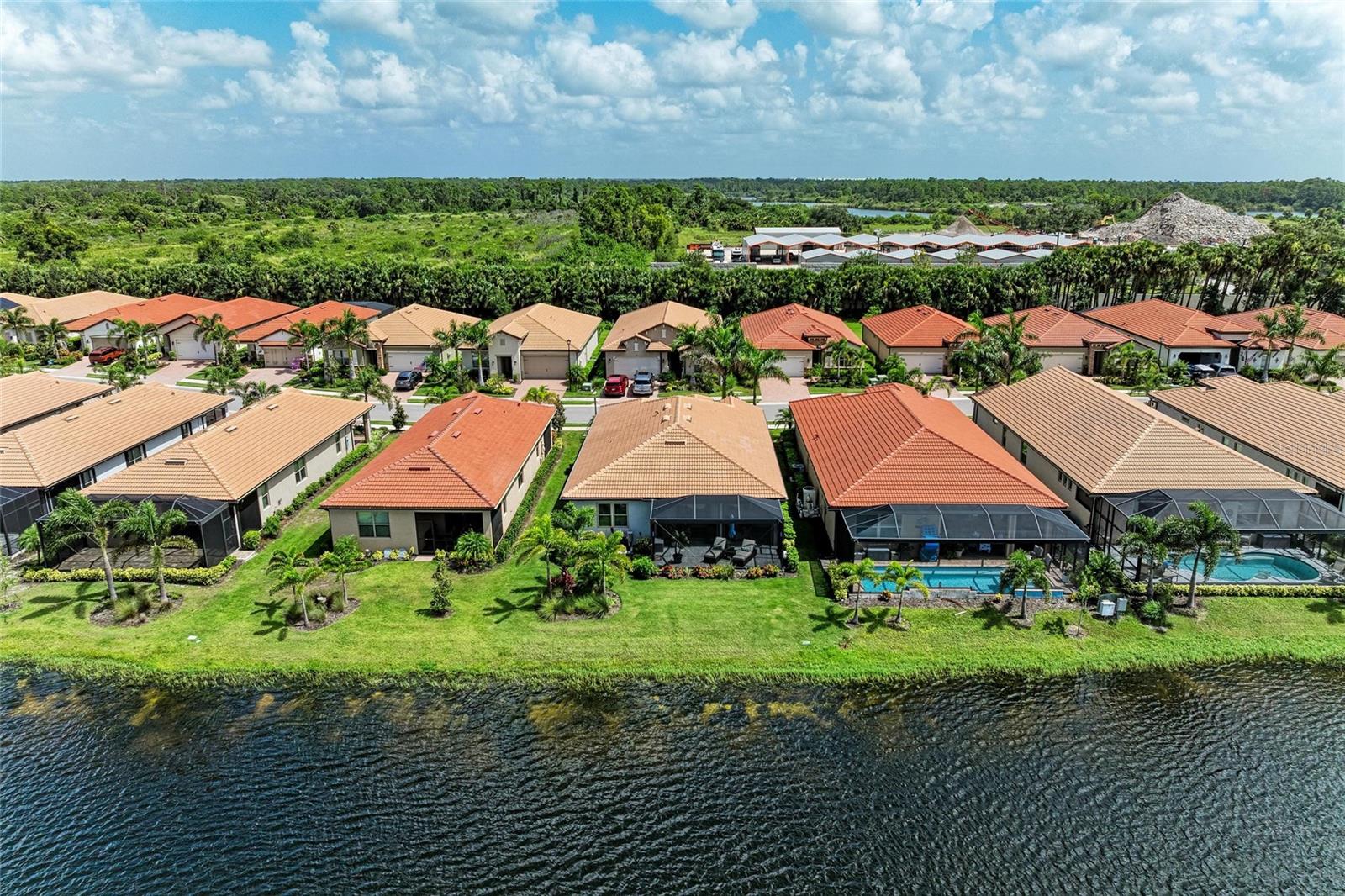 TOSCANA ISLES - Residential