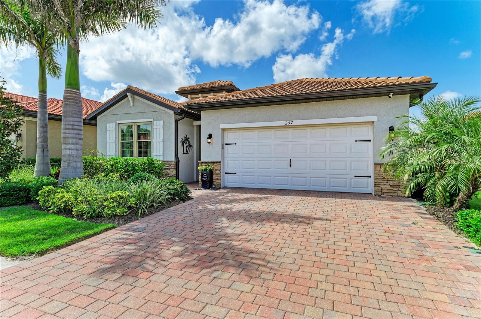 TOSCANA ISLES - Residential