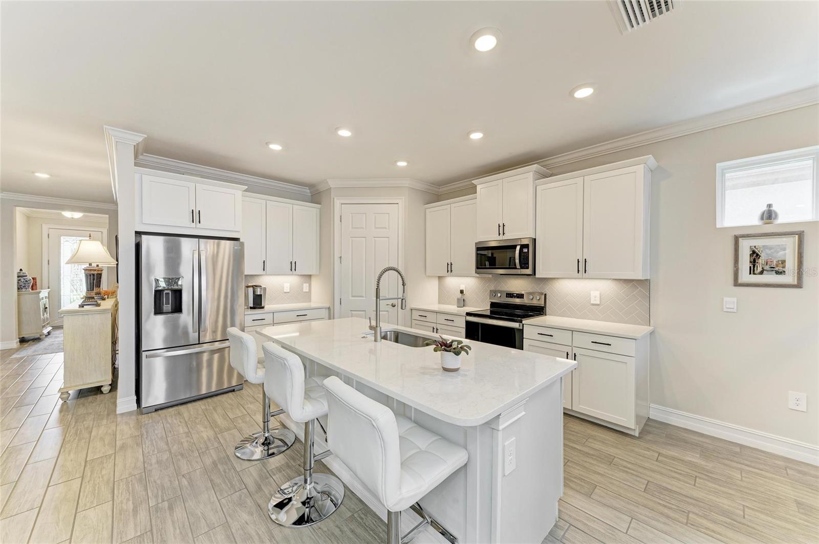 TOSCANA ISLES - Residential