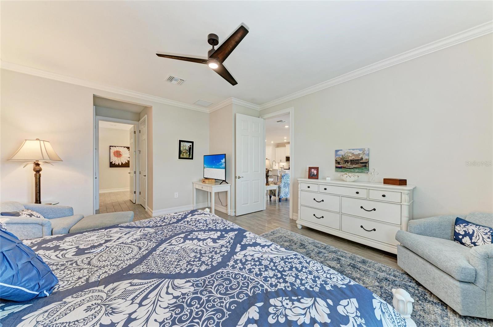 TOSCANA ISLES - Residential