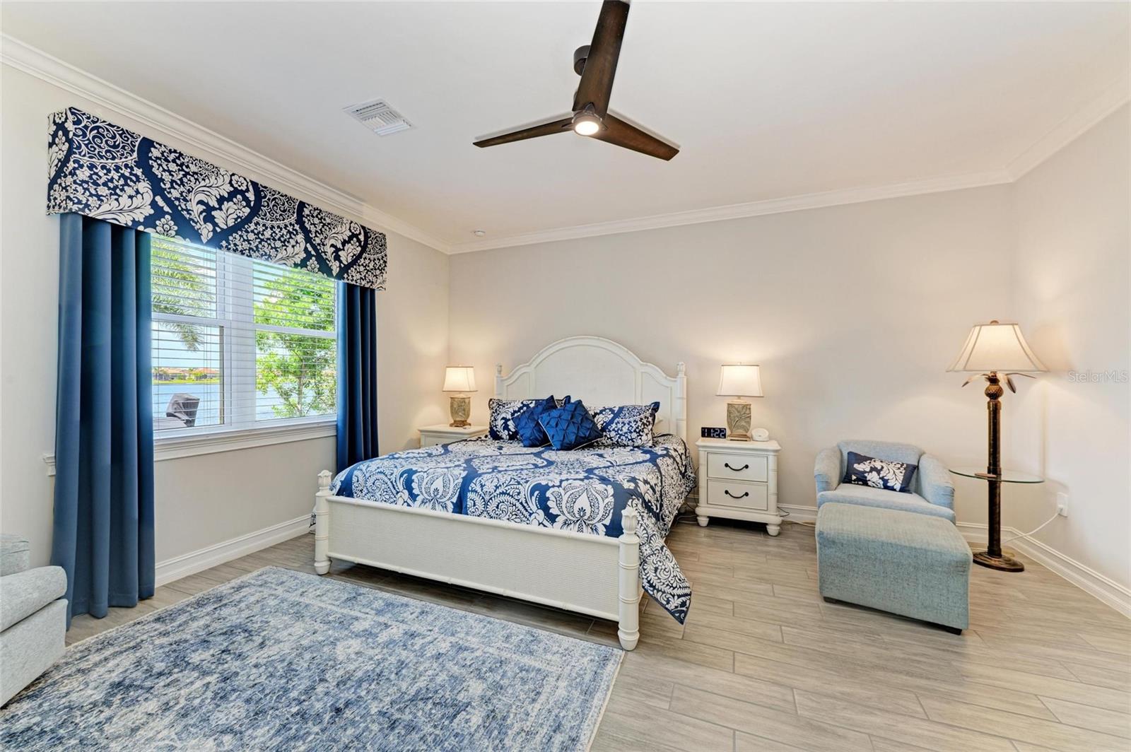 TOSCANA ISLES - Residential
