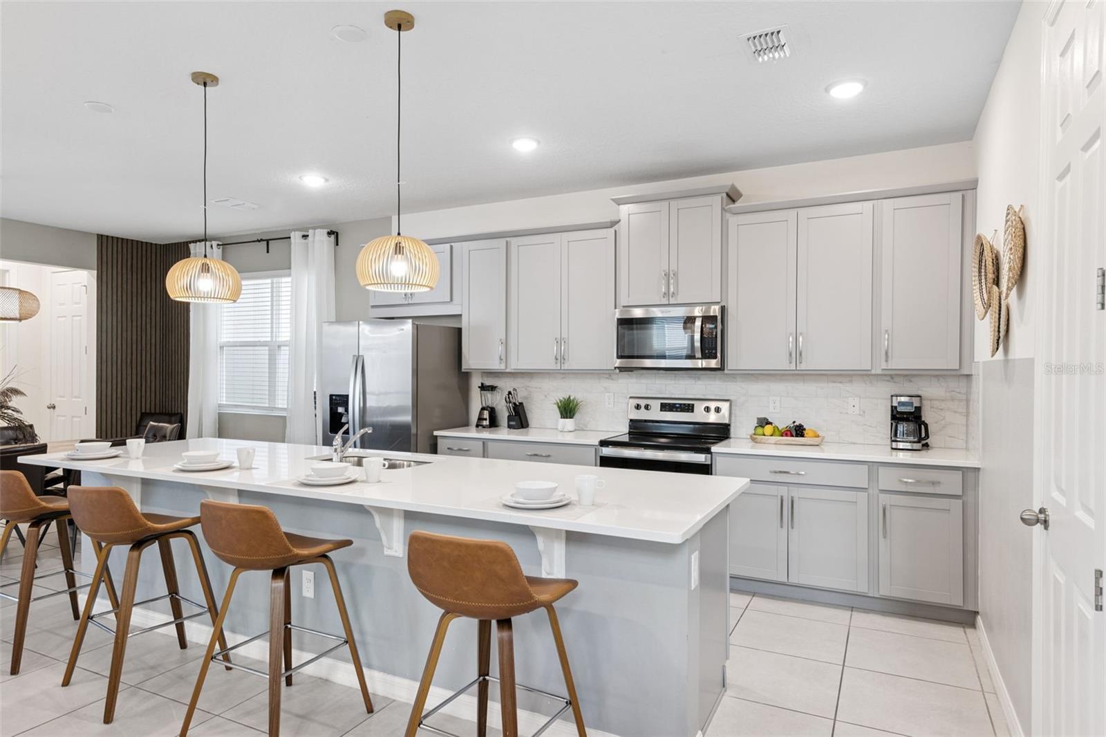 SOLARA RESORT VACATION VILLAS REP - Residential