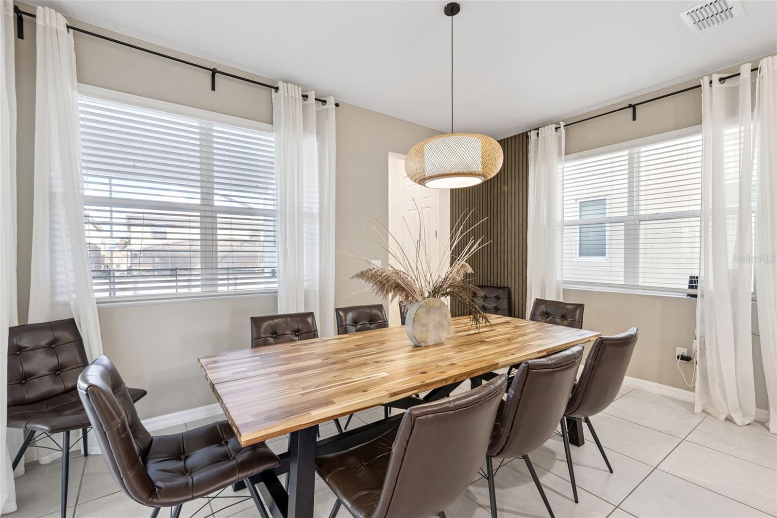 SOLARA RESORT VACATION VILLAS REP - Residential