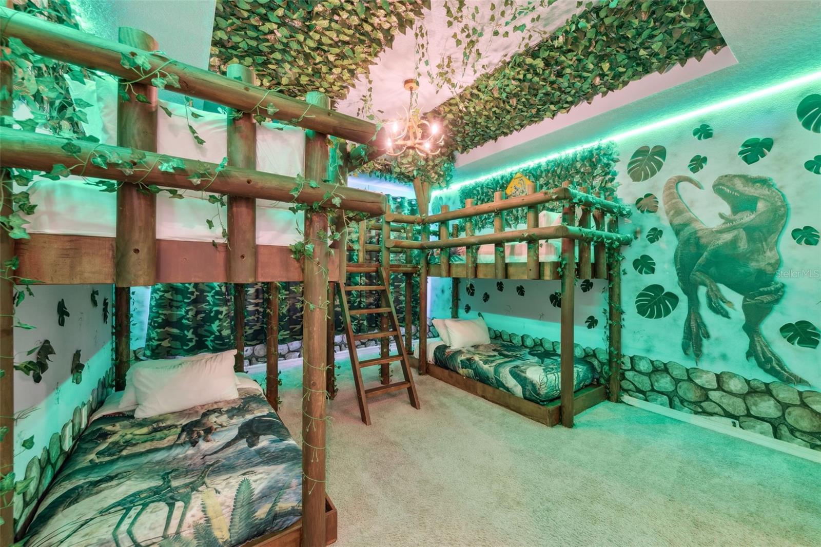 SOLARA RESORT VACATION VILLAS REP - Residential