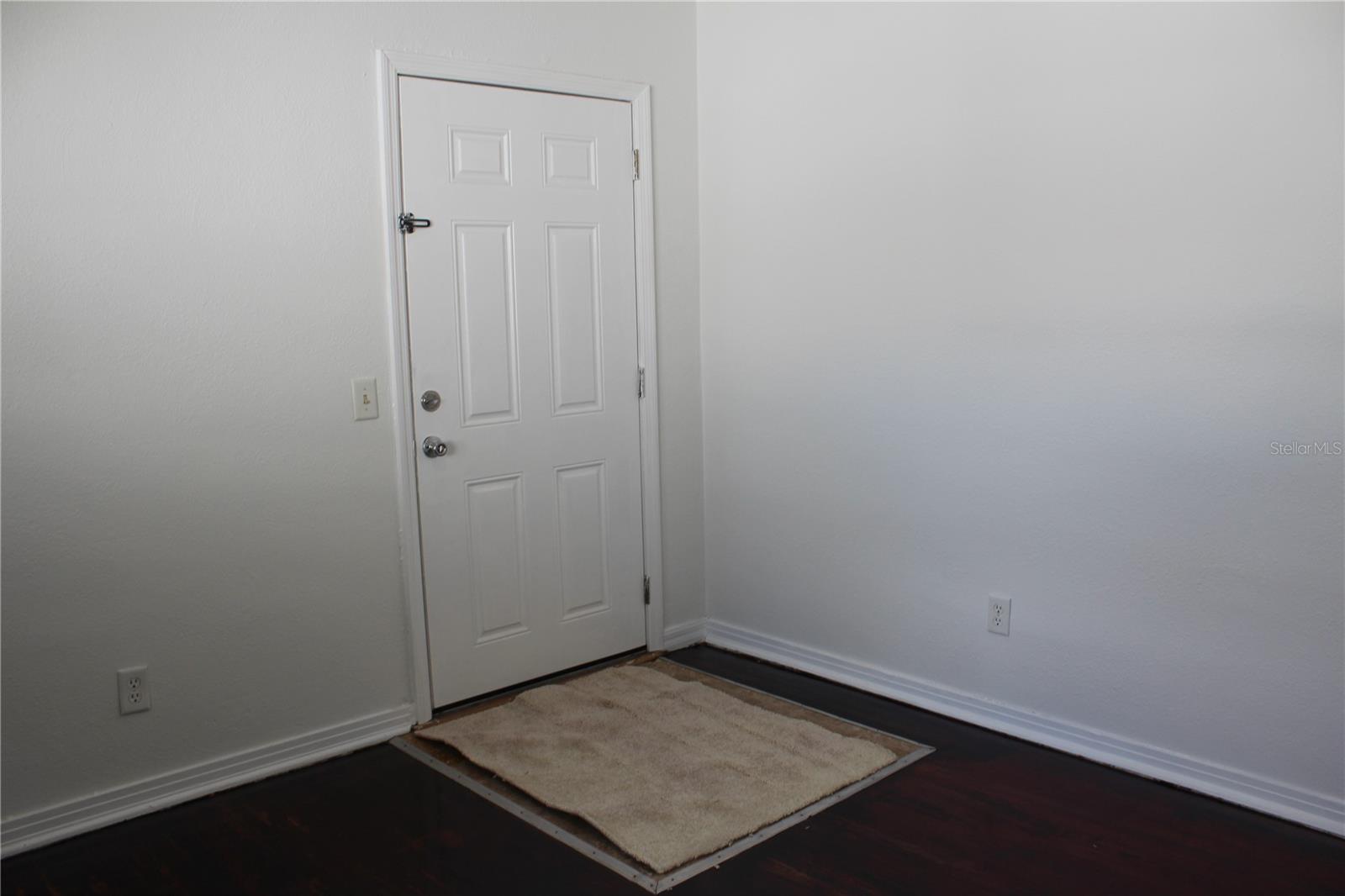 LAKE PARKER HEIGHTS SUB - Residential Lease