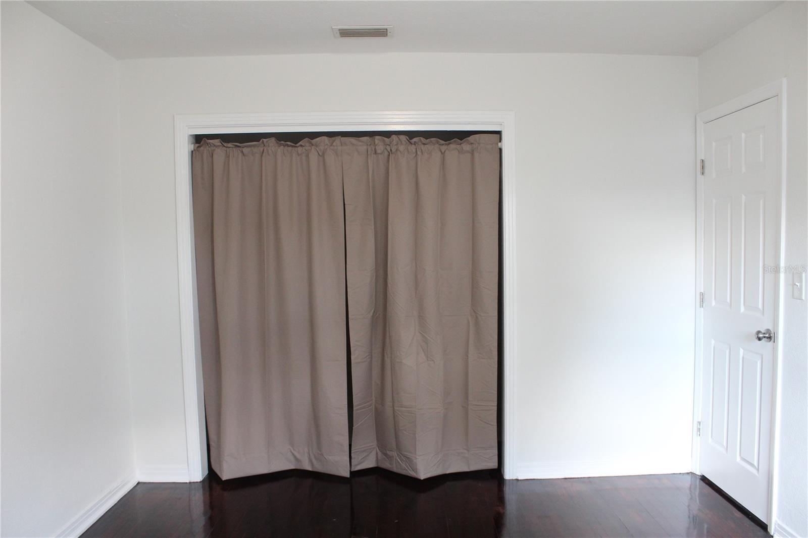 LAKE PARKER HEIGHTS SUB - Residential Lease