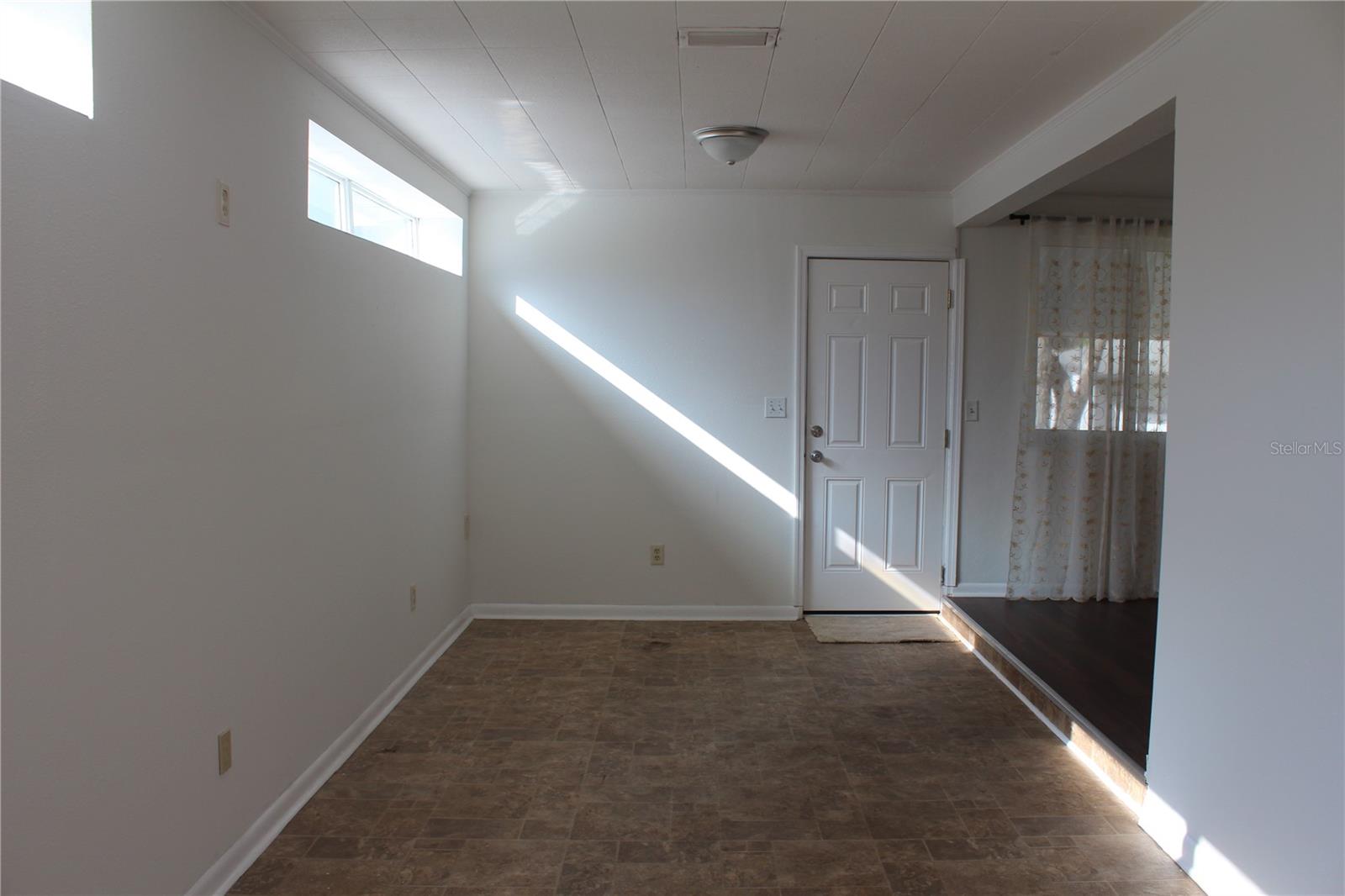 LAKE PARKER HEIGHTS SUB - Residential Lease