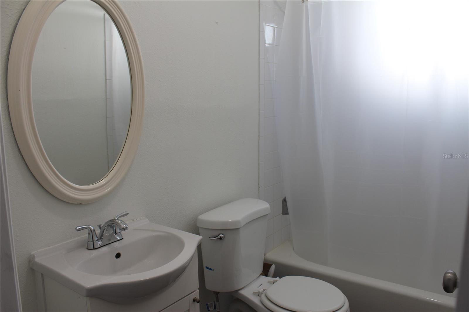 LAKE PARKER HEIGHTS SUB - Residential Lease