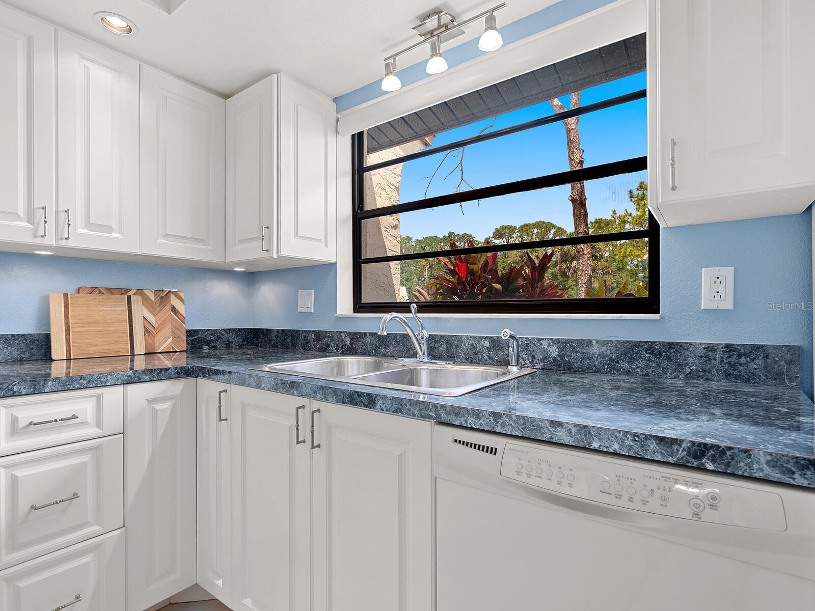 BRIARFIELD - Residential