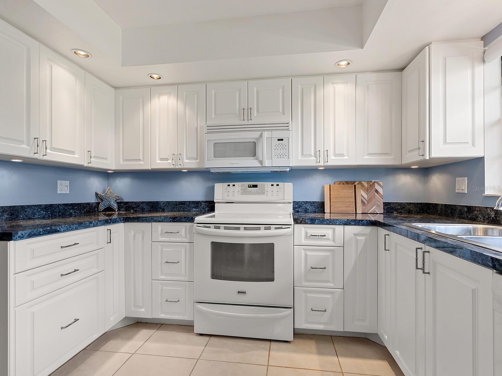 BRIARFIELD - Residential