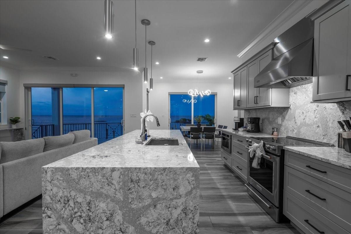 EMERALD FLATS UN 10 - Residential